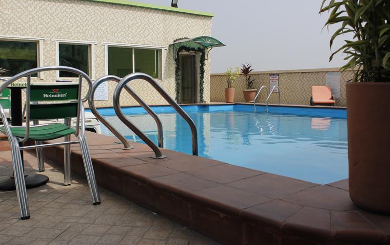 Westown Hotel Lagos Esterno foto