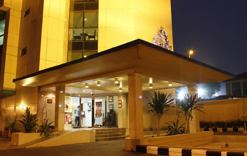 Westown Hotel Lagos Esterno foto