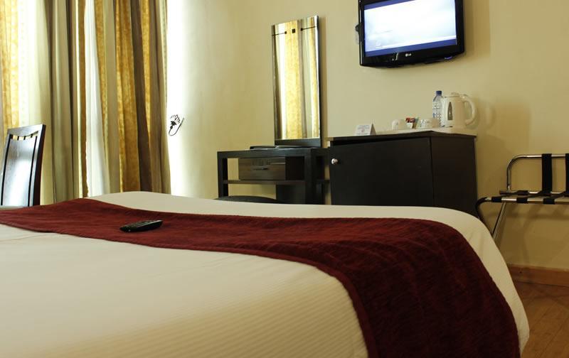 Westown Hotel Lagos Esterno foto