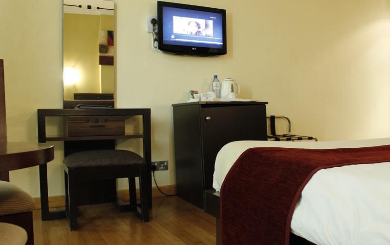 Westown Hotel Lagos Esterno foto