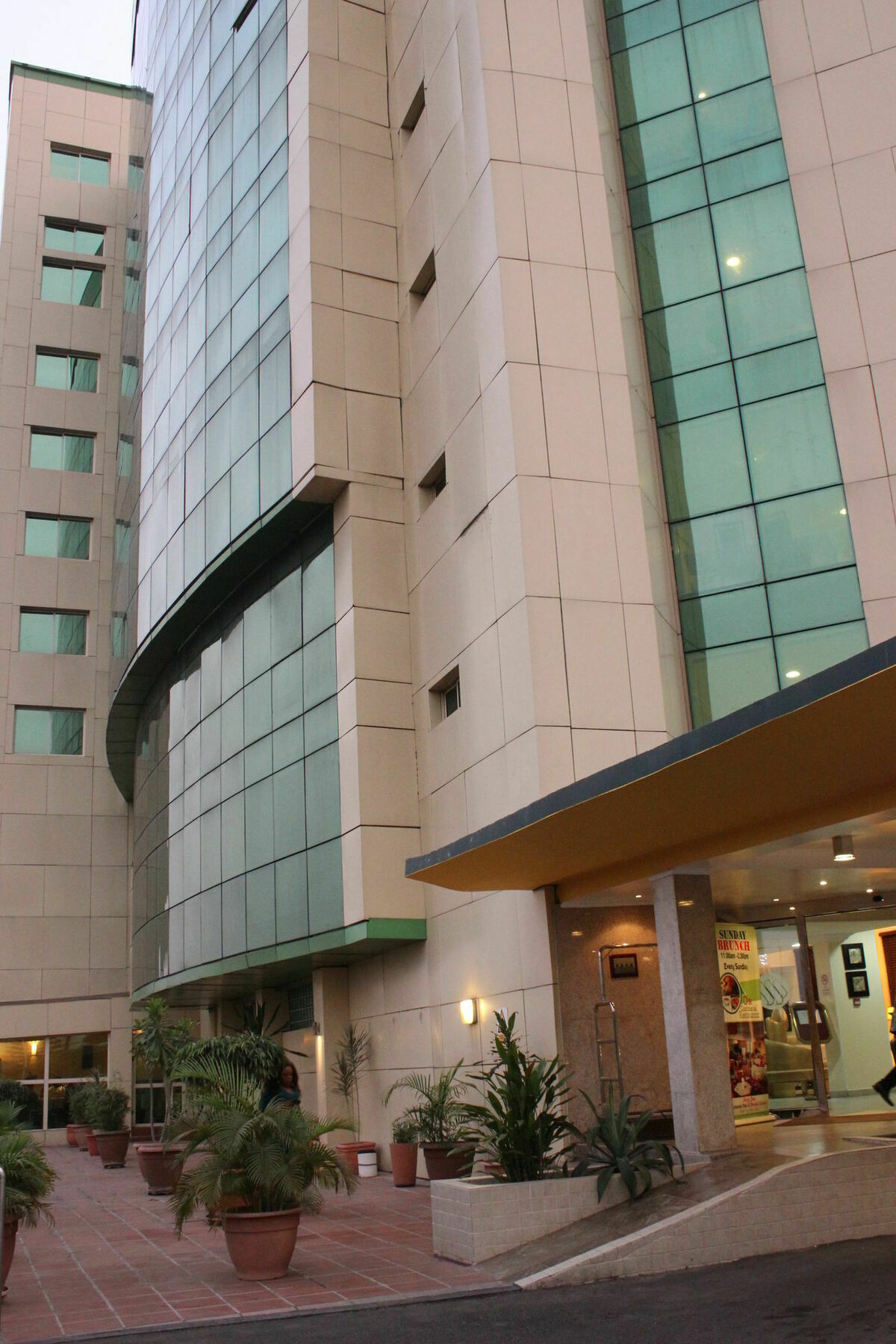 Westown Hotel Lagos Esterno foto